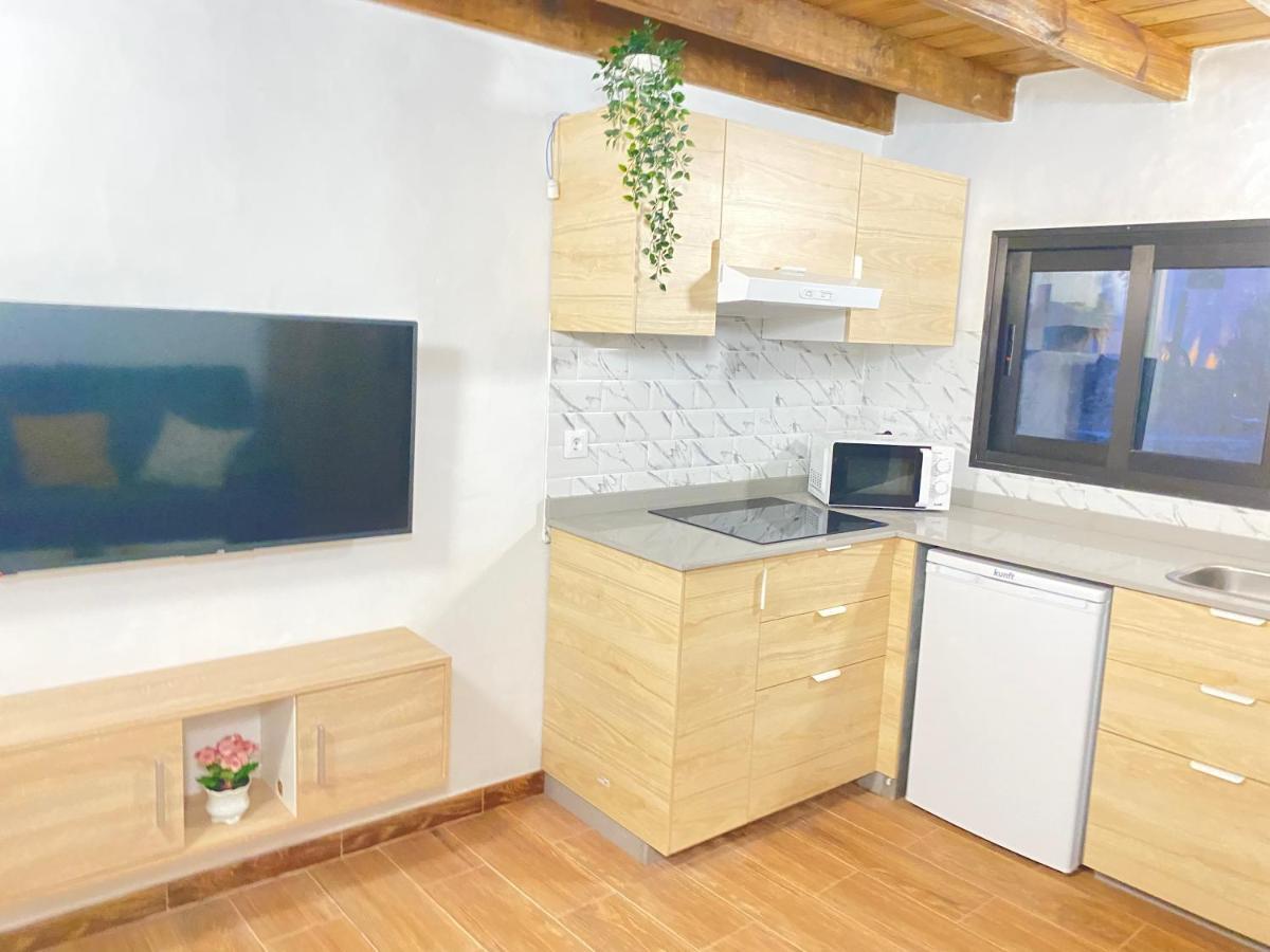 Vila Mardelava Tinajo Exteriér fotografie