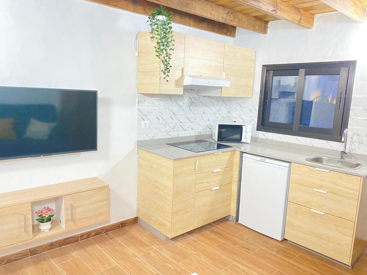 Vila Mardelava Tinajo Exteriér fotografie